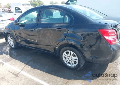 2017 Chevrolet Sonic Ls Auto z USA, uszkodzony, nr VIN 1G1JB5SH3H4110830